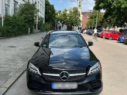 Schwarz Gebraucht 2018 Mercedes C220 AMG line Kombi | 18.290 € (Teuer)