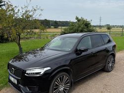Schwarz Gebraucht 2022 Volvo XC90 R-Design SUV | 38.950 € (Etwas zu teuer)