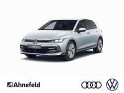 Oyster silver Gebraucht 2025 VW Golf VIII Life Limousine | 32.950 € (Teuer)