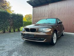 Braun Gebraucht 2011 BMW 116 Kleinwagen | 3.900 €
