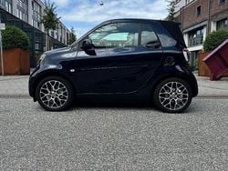 Blau Gebraucht 2023 Smart ForTwo Electric Drive Cabrio | 19.999 € (Teuer)