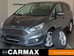 Grau Gebraucht 2018 Ford S-MAX Titanium Van / Kleinbus | 18.900 € (Fairer Preis)