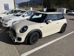 Weiß Gebraucht 2020 Mini ONE Kleinwagen | 16.499 € (Guter Preis)