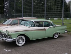 Gebraucht 1957 Ford Fairlane Limousine | 19.999 €