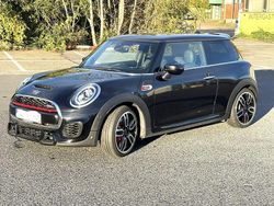 Schwarz Gebraucht 2021 Mini John Cooper Works Kleinwagen | 27.700 € (Fairer Preis)