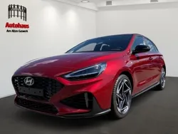 Ultimate red / met (rot) Neu 2025 Hyundai i30 N Line Limousine | 27.285 € (Fairer Preis)