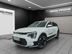 Snow white pearl (weiß metallic) Gebraucht 2023 Kia Niro Inspiration SUV | 38.580 €