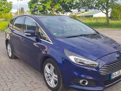 Blau Gebraucht 2017 Ford S-MAX Titanium Van / Kleinbus | 10.999 € (Guter Preis)