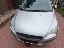 Grau Gebraucht 2007 Ford Focus Kombi | 1.400 € (Guter Preis)