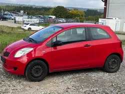 Rot Gebraucht 2008 Toyota Yaris Limousine | 950 € (Superpreis)
