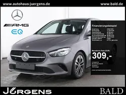 Grau metalliclack mountaingrau Gebraucht 2024 Mercedes B180 Progressive Van / Kleinbus | 32.840 € (Etwas zu teuer)