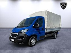 Blau Gebraucht 2020 Peugeot Boxer Van | 21.990 € (Etwas zu teuer)