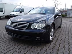 Schwarz metallic Gebraucht 2007 Mercedes C200 Kombi | 7.480 €