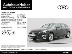 Mythosschwarz metallic Gebraucht 2025 Audi A4 S-Line Kombi | 34.690 € (Superpreis)