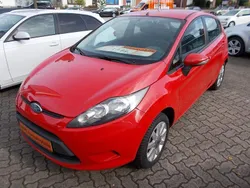 Rot Gebraucht 2009 Ford Fiesta Trend Kleinwagen | 3.199 € (Fairer Preis)