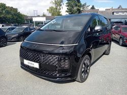 Schwarz Neu 2025 Hyundai Staria Signature Van | 55.500 €