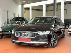Schwarz Gebraucht 2021 Volvo V90 Inscription Kombi | 31.390 € (Superpreis)