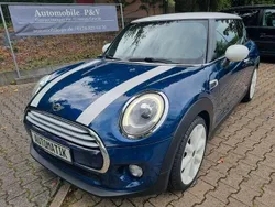 Deep blue metallic Gebraucht 2015 Mini Cooper Chili Kleinwagen | 12.790 € (Guter Preis)