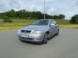 Silber Gebraucht 2001 Opel Astra Selection Limousine | 799 € (Guter Preis)