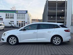 Weiß Gebraucht 2020 Renault Mégane IV LIMITED Limousine | 14.970 € (Guter Preis)