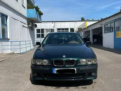 Grün Gebraucht 1998 BMW 528 Limousine | 4.500 € (Teuer)