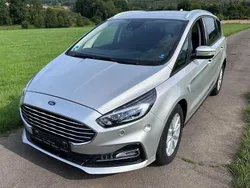 Silber Gebraucht 2020 Ford S-MAX Trend Van / Kleinbus | 15.990 €