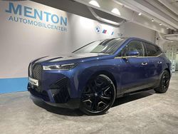 Blau Gebraucht 2022 BMW iX Executive SUV | 72.290 € (Teuer)