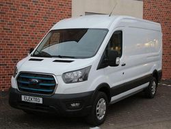 Frozen white Gebraucht 2022 Ford E-Transit Trend Van | 28.800 € (Superpreis)