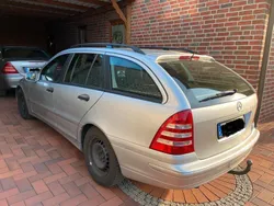 Silber Gebraucht 2005 Mercedes C220 Classic Kombi | 1.400 € (Guter Preis)