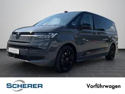 Pure grey / deep black perleffekt (metallic) Gebraucht 2025 VW Multivan Edition Limousine | 63.990 € (Teuer)