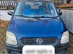 Blau Gebraucht 2000 Opel Agila Kleinwagen | 700 € (Guter Preis)