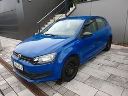 Blau Gebraucht 2009 VW Polo Trendline Limousine | 2.900 € (Fairer Preis)