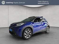 Blau Neu 2025 Toyota Aygo Kleinwagen | 19.790 €
