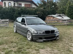 Grau Gebraucht 2003 BMW 320 M Sport Kombi | 2.250 € (Fairer Preis)