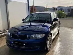 Blau Gebraucht 2009 BMW 116 Kleinwagen | 4.000 € (Fairer Preis)