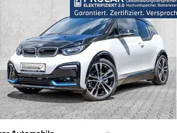Weiß Gebraucht 2022 BMW i3 Comfort Edition Kleinwagen | 23.490 € (Fairer Preis)