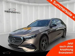 Braun Gebraucht 2024 Mercedes E300 AMG Limousine | 57.880 € (Fairer Preis)