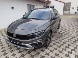 Colore esterno Gebraucht 2021 Fiat Tipo Cross Kleinwagen | 13.600 € (Fairer Preis)