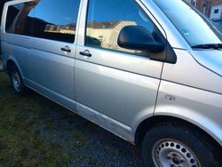 Silber Gebraucht 2011 VW Caravelle Van / Kleinbus | 8.500 €