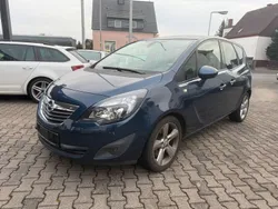Blau Gebraucht 2011 Opel Meriva Innovation Van / Kleinbus | 4.199 € (Fairer Preis)