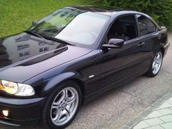 Schwarz metallic Gebraucht 2000 BMW 318 Coupé | 6.000 €