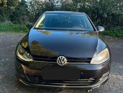 Schwarz Gebraucht 2016 VW Golf VII Trendline Limousine | 7.000 € (Guter Preis)