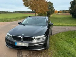 Grau Gebraucht 2019 BMW 540 Kombi | 28.900 € (Superpreis)