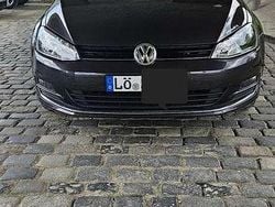 Grau Gebraucht 2015 VW Golf VII LOUNGE Limousine | 12.000 € (Etwas zu teuer)