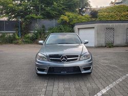 Andere farben Gebraucht 2007 Mercedes C63 AMG Elegance Limousine | 6.800 €