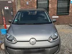 Grau Gebraucht 2015 VW up! Kleinwagen | 3.900 € (Superpreis)