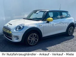 Silber Gebraucht 2020 Mini Cooper SE Kleinwagen | 15.200 € (Fairer Preis)