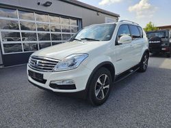 Weiß Gebraucht 2017 Ssangyong (KGM) Rexton SUV | 14.950 €