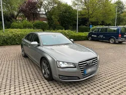 Grau Gebraucht 2011 Audi A8 Premium Limousine | 16.399 € (Fairer Preis)