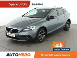 Grau Gebraucht 2018 Volvo V40 CC Plus Kombi | 15.860 € (Fairer Preis)